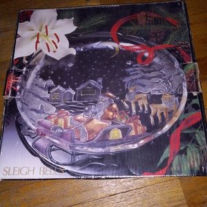 Sleigh bells platter
